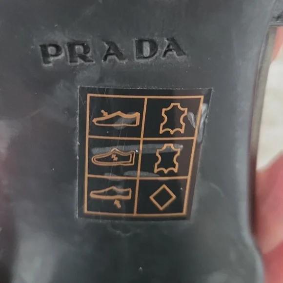 Prada Linea Rossa leather ankle wrap chunky heel sandals Sz 40 - Picture 15 of 16